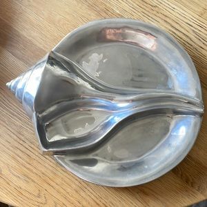 Mariposa Conch serving tray
